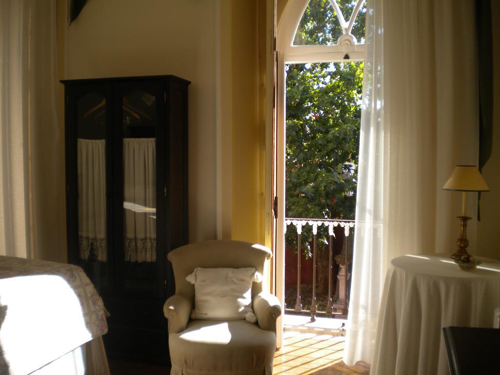לינה וארוחת בוקר טורס נובאס Casa Dos Vargos מראה חיצוני תמונה