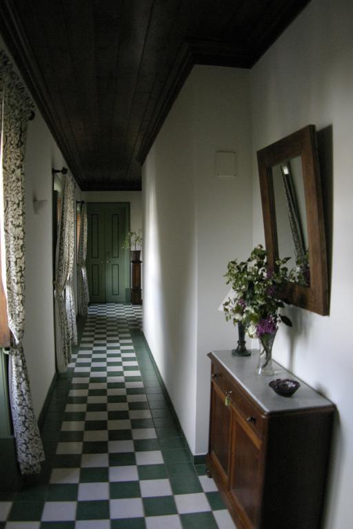 לינה וארוחת בוקר טורס נובאס Casa Dos Vargos מראה חיצוני תמונה