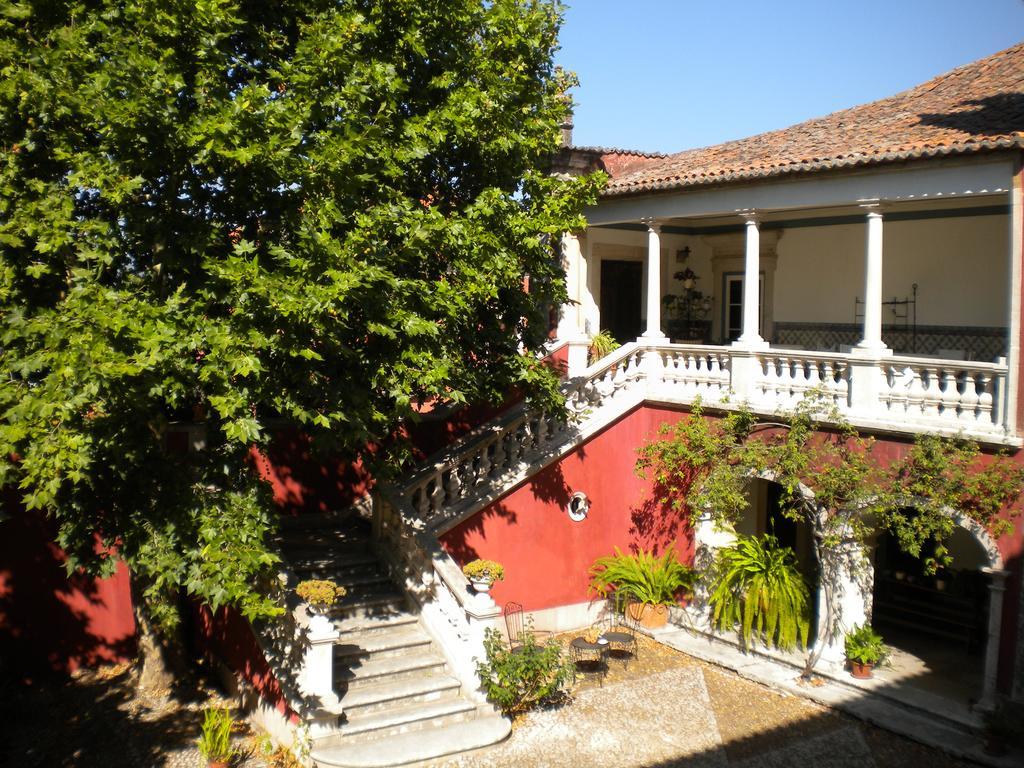 לינה וארוחת בוקר טורס נובאס Casa Dos Vargos מראה חיצוני תמונה